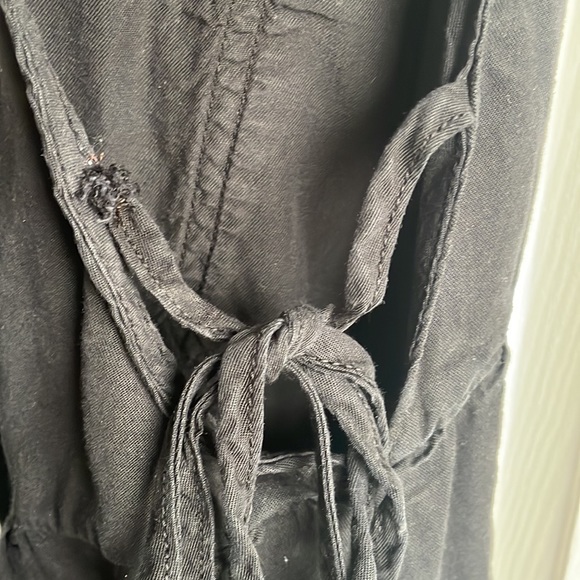 BDG Black Romper (US M) - Picture 4 of 4